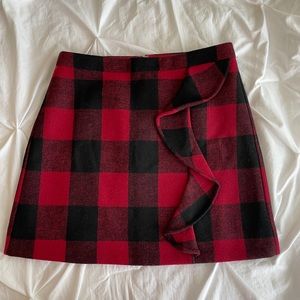 J. CREW BUFFALO PLAID SKIRT SIZE 6